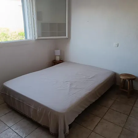 Modern With Pool בית נופש *