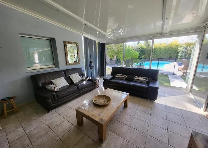 펜션 Modern With Pool Fréjus